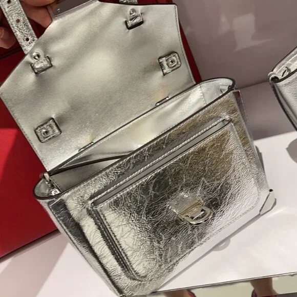 Michael Kors Manhattan Medium School Satchel - Picture 14 of 16